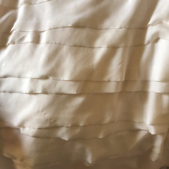 Ann Taylor Tank size L Off White Sheer layered Ruffle front Spring Summer - Picture 3 of 6